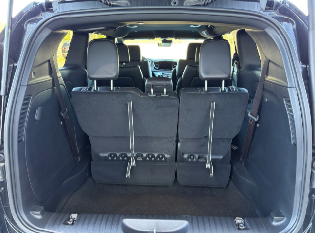 2026 Chrysler Grand Caravan SXT in Mont-Tremblant, Quebec - 11 - w1024h768px