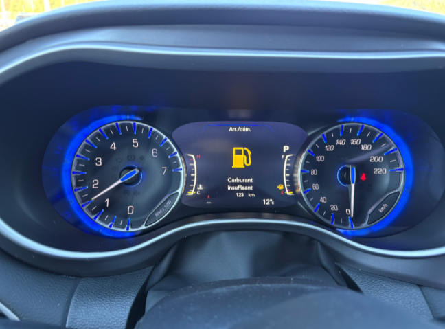 2026 Chrysler Grand Caravan SXT in Mont-Tremblant, Quebec - 9 - w1024h768px