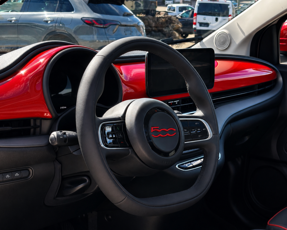 2024 Fiat 500e (RED) Edition in Mont-Tremblant, Quebec - 10 - w1024h768px