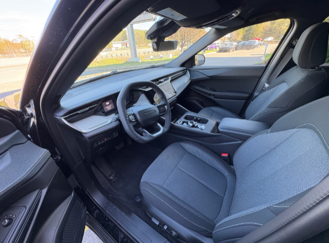 2026 Jeep Cherokee LAREDO in Mont-Tremblant, Quebec - 9 - w1024h768px