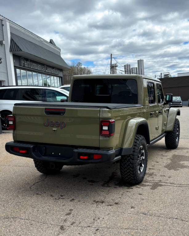 2026 Jeep Gladiator RUBICON in Mont-Tremblant, Quebec - 3 - w1024h768px