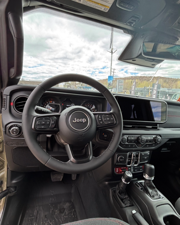 2026 Jeep Gladiator RUBICON in Mont-Tremblant, Quebec - 4 - w1024h768px