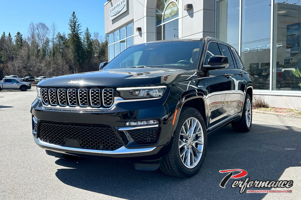 2023  Grand Cherokee 4xe SUMMIT in Mont-Tremblant, Quebec - 1 - w1024h768px