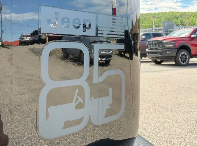 2026 Jeep Wrangler 4-Door 85TH ANNIVERSARY in Mont-Tremblant, Quebec - 9 - w1024h768px