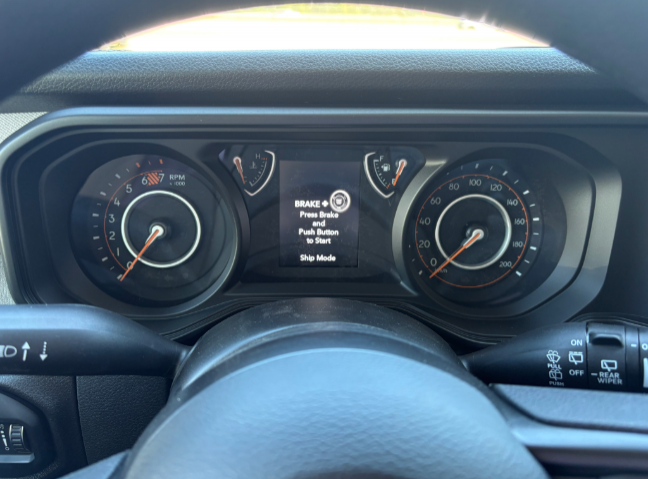 2026 Jeep Wrangler SPORT in Mont-Tremblant, Quebec - 8 - w1024h768px