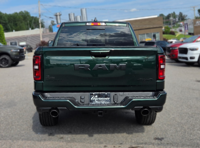 2026 Ram 1500 SPORT in Mont-Tremblant, Quebec - 5 - w1024h768px