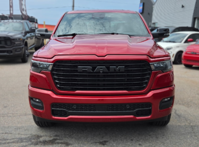 2026 Ram 1500 SPORT in Mont-Tremblant, Quebec - 2 - w1024h768px