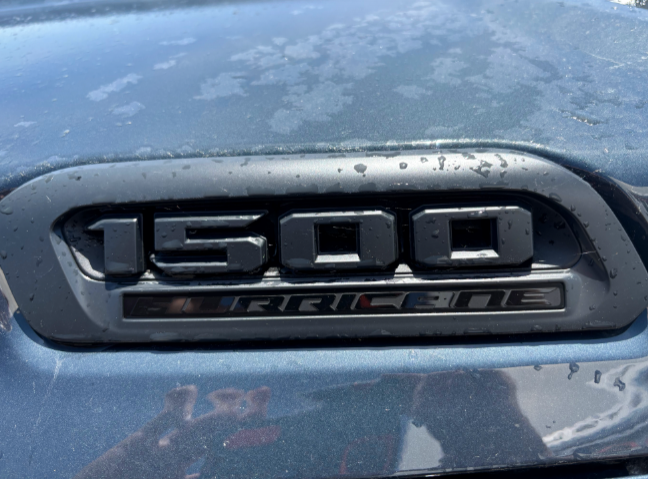 Ram 1500 EXPRESS 2026 à Mont-Tremblant, Québec - 4 - w1024h768px