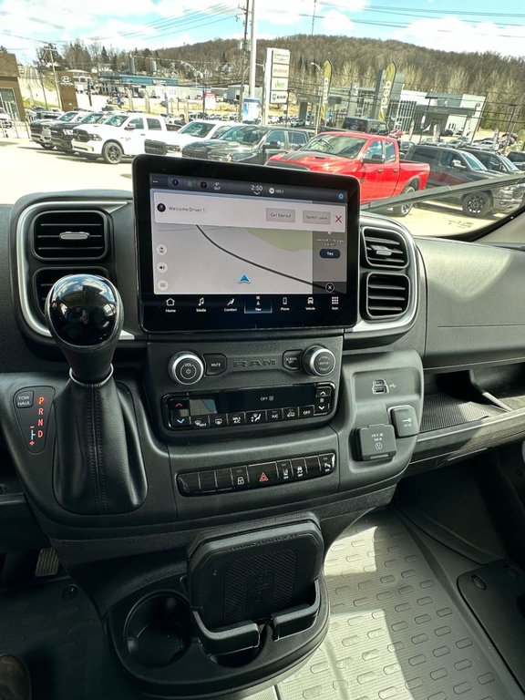 2024 Ram PROMASTER CARGO VAN 1500 SLT+ in Mont-Tremblant, Quebec - 28 - w1024h768px