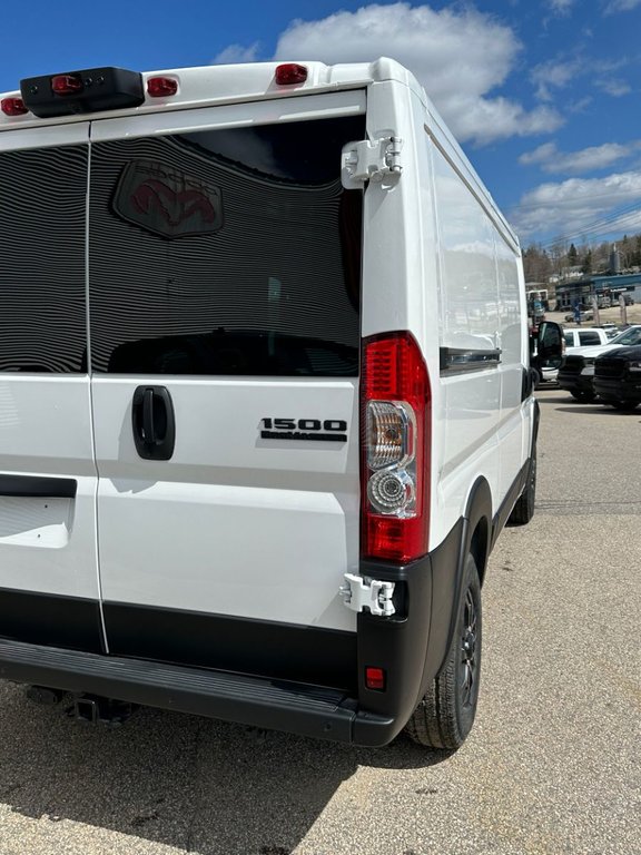 2024 Ram PROMASTER CARGO VAN 1500 SLT+ in Mont-Tremblant, Quebec - 23 - w1024h768px
