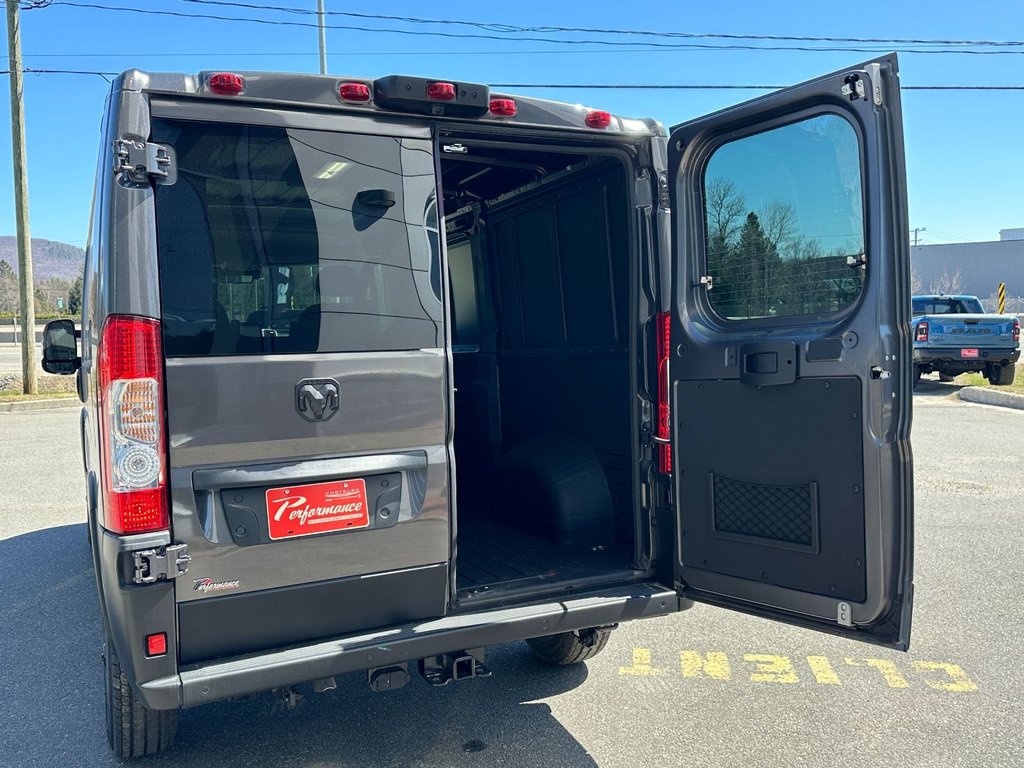 2024 Ram PROMASTER CARGO VAN 1500 SLT+ in Mont-Tremblant, Quebec - 19 - w1024h768px