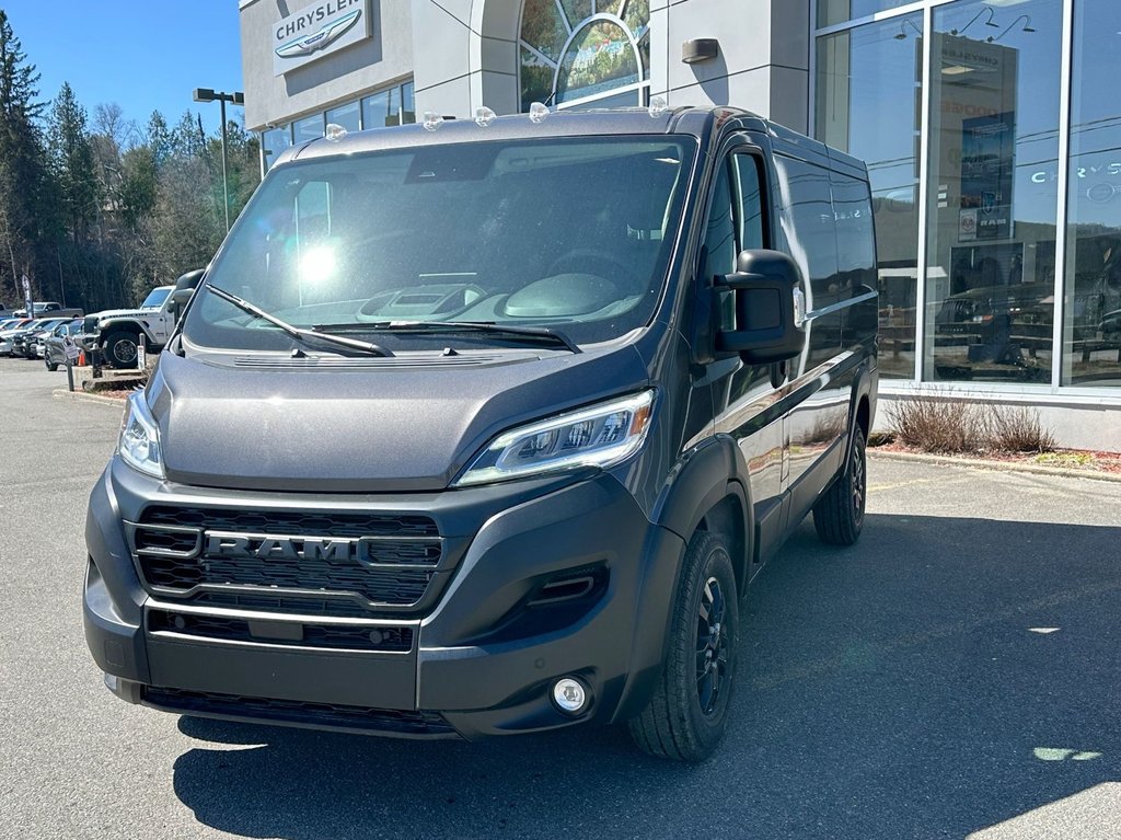 2024 Ram PROMASTER CARGO VAN 1500 SLT+ in Mont-Tremblant, Quebec - 8 - w1024h768px