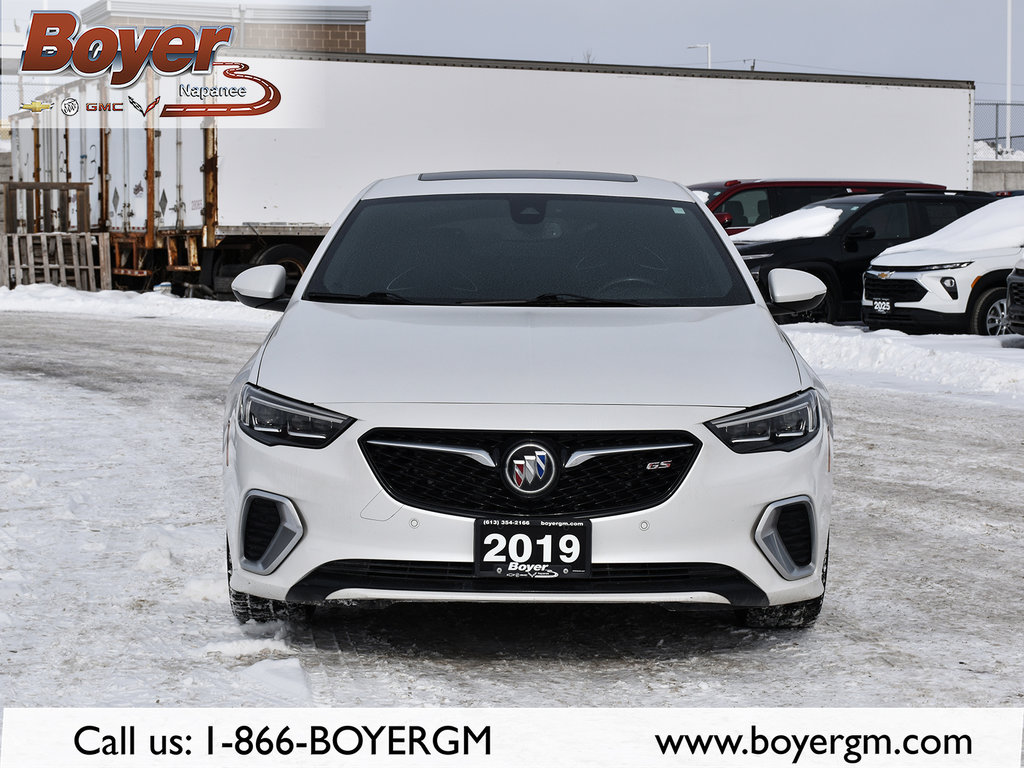 2019 Buick Regal in Napanee, Ontario - 2 - w1024h768px