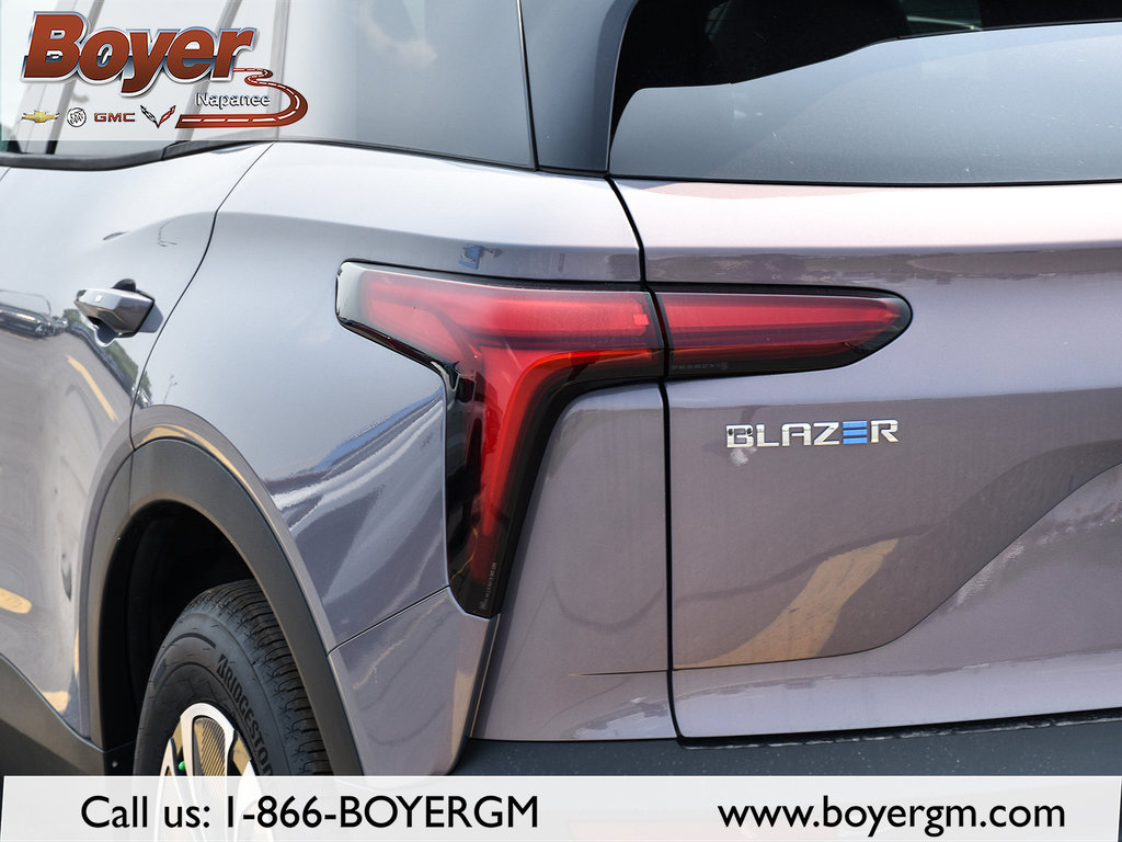 2024 Chevrolet Blazer EV in Pickering, Ontario - 9 - w1024h768px