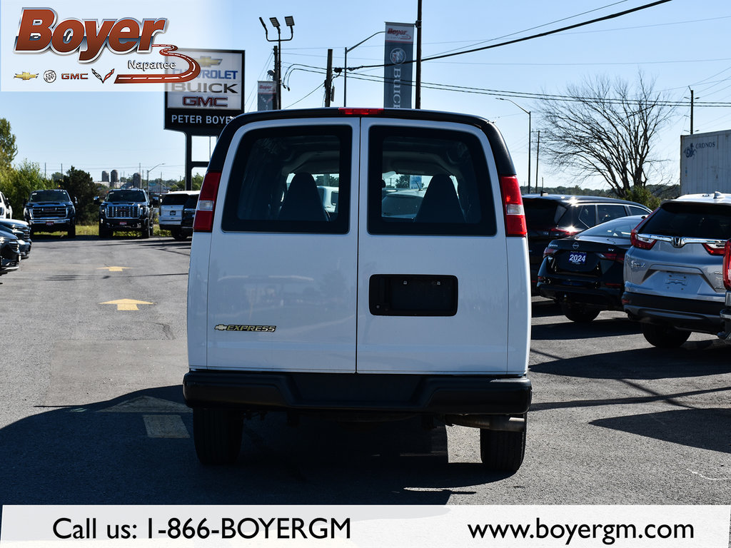 2020 Chevrolet Express in Napanee, Ontario - 7 - w1024h768px