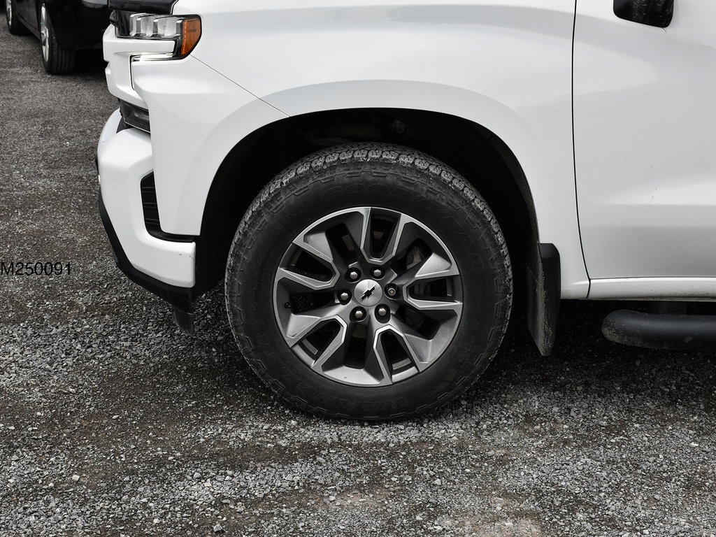 2021 Chevrolet Silverado 1500 in Napanee, Ontario - 4 - w1024h768px