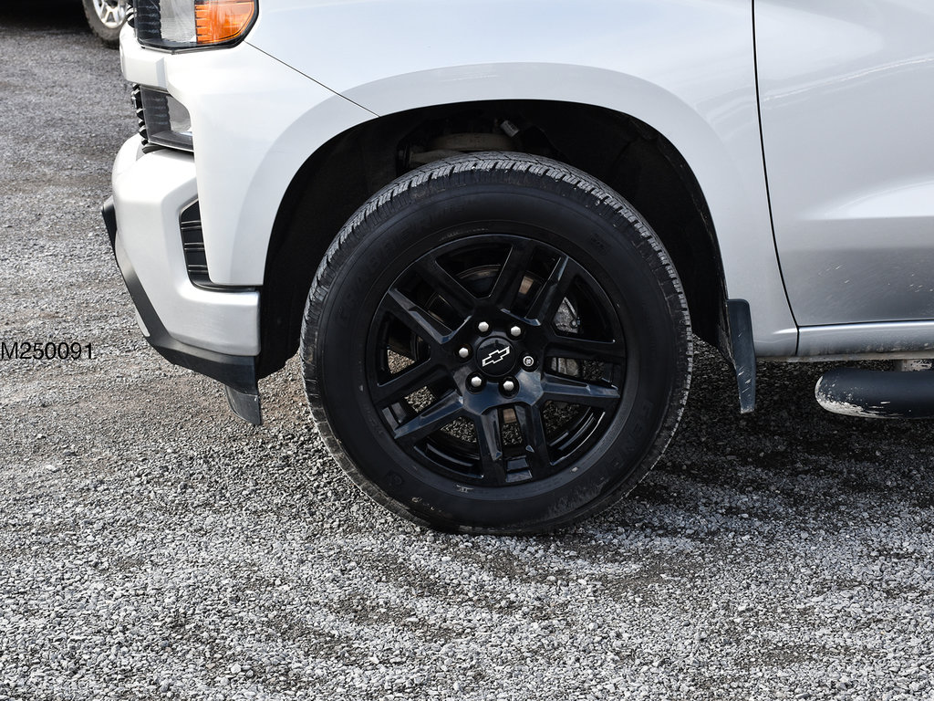 2021 Chevrolet Silverado 1500 in Napanee, Ontario - 4 - w1024h768px