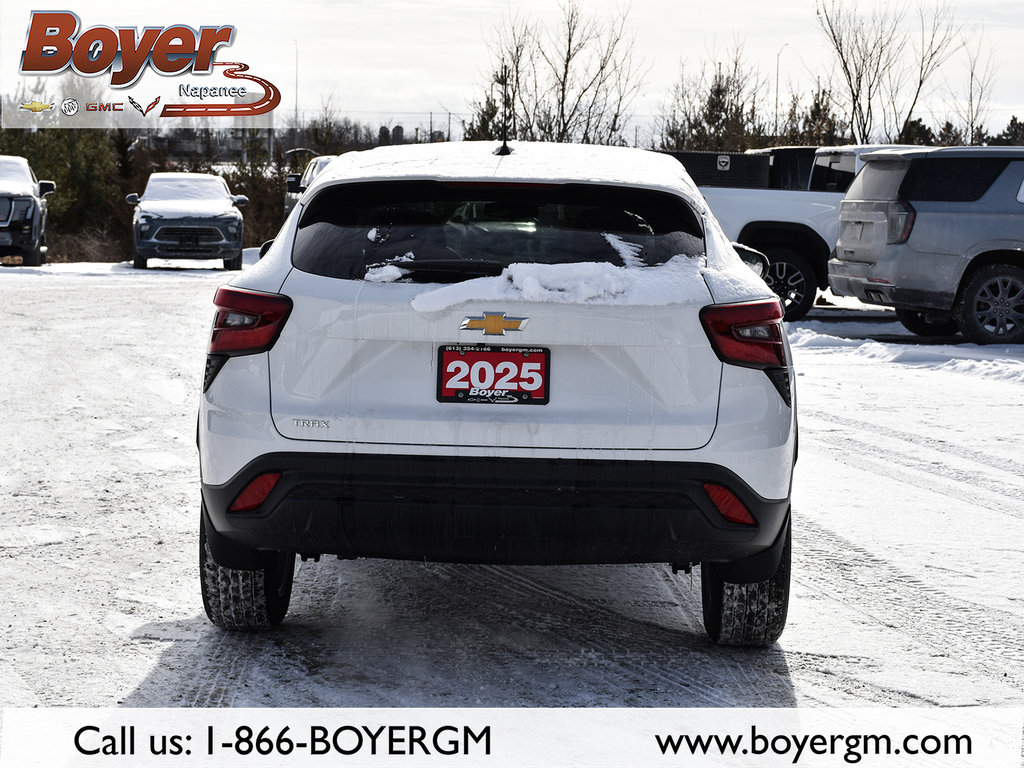 2025 Chevrolet Trax in Pickering, Ontario - 7 - w1024h768px