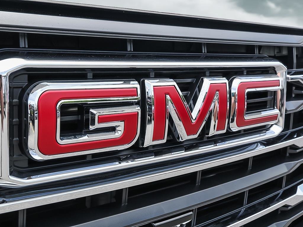 2025 GMC Sierra 2500 HD in Pickering, Ontario - 9 - w1024h768px