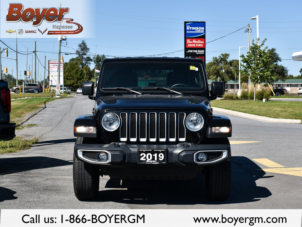 2019 Jeep Wrangler Unlimited in Pickering, Ontario - 3 - w1024h768px