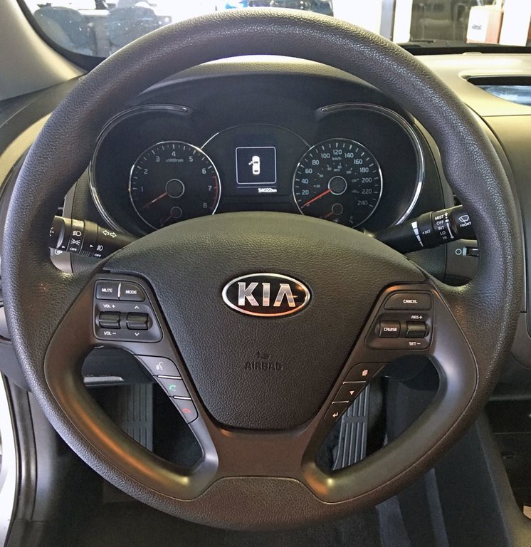 Kia in Brandon 2018 Kia Forte LX Heated Seats Bluetooth P1132