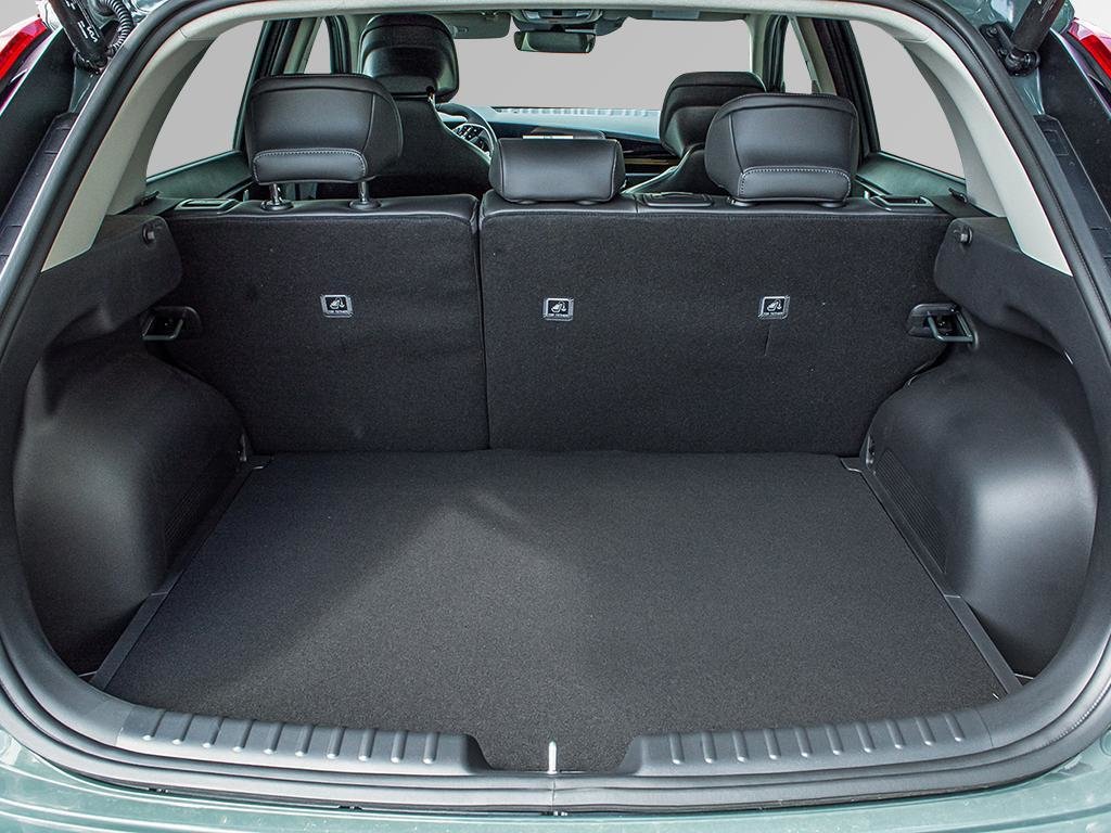 2026 Kia Niro HEV SX-6