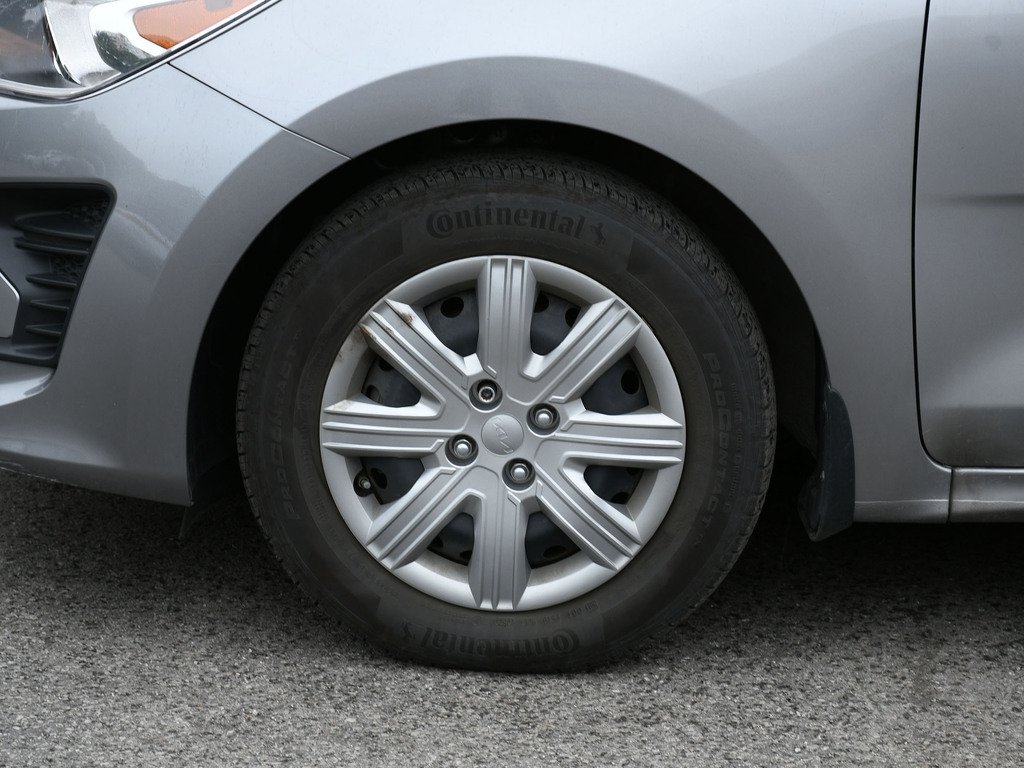 2023 Kia Rio 5-door LX+-5