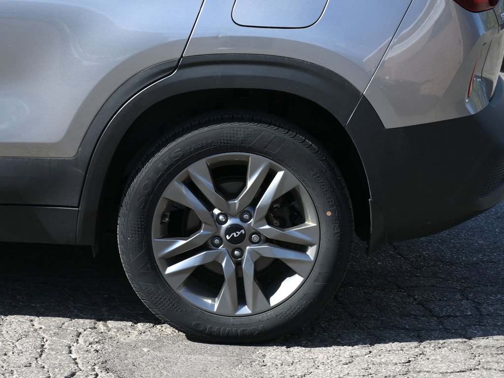 2022 Kia Seltos LX-5