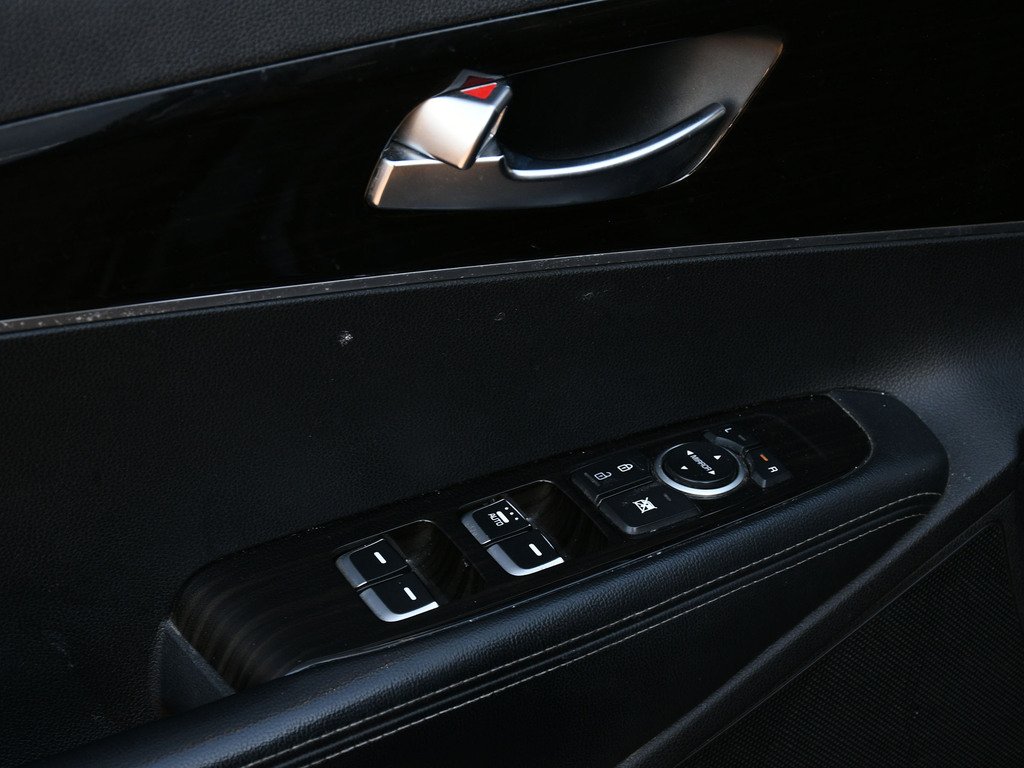 2020 Kia Sorento LX-6