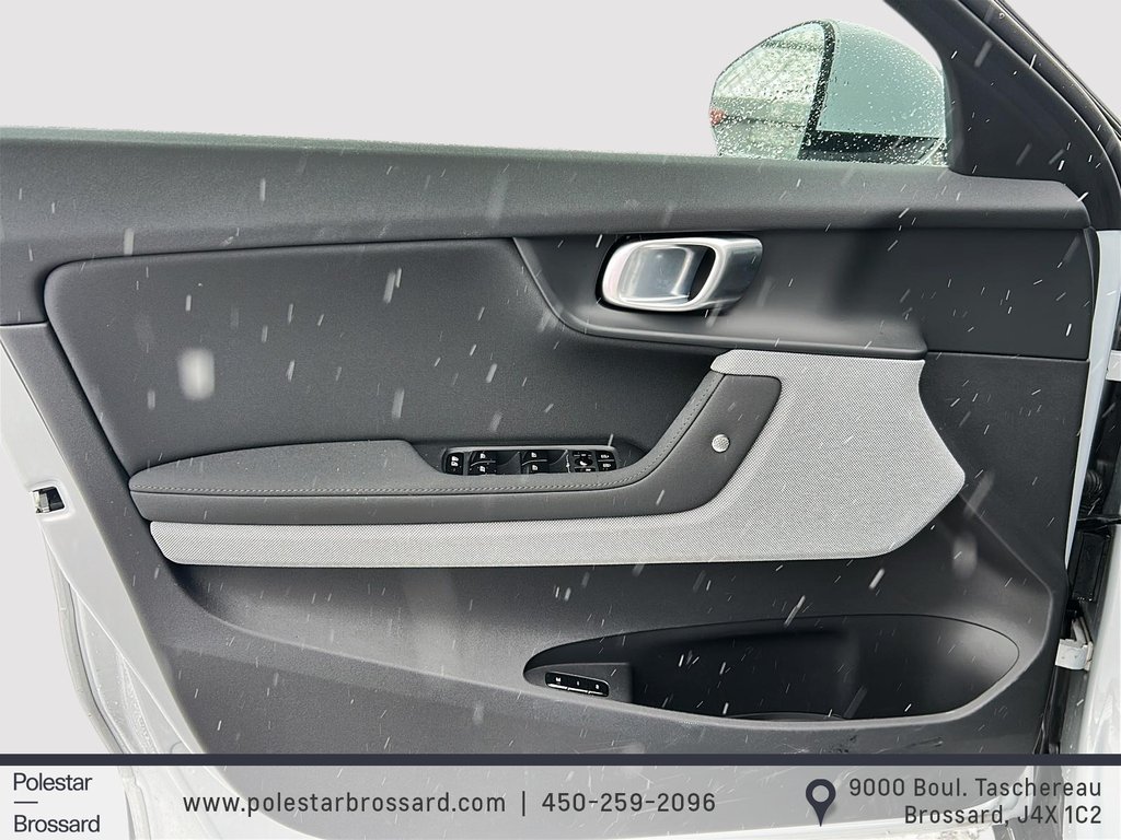 Polestar 2 Plus 2024 à Laval, Québec - 10 - w1024h768px