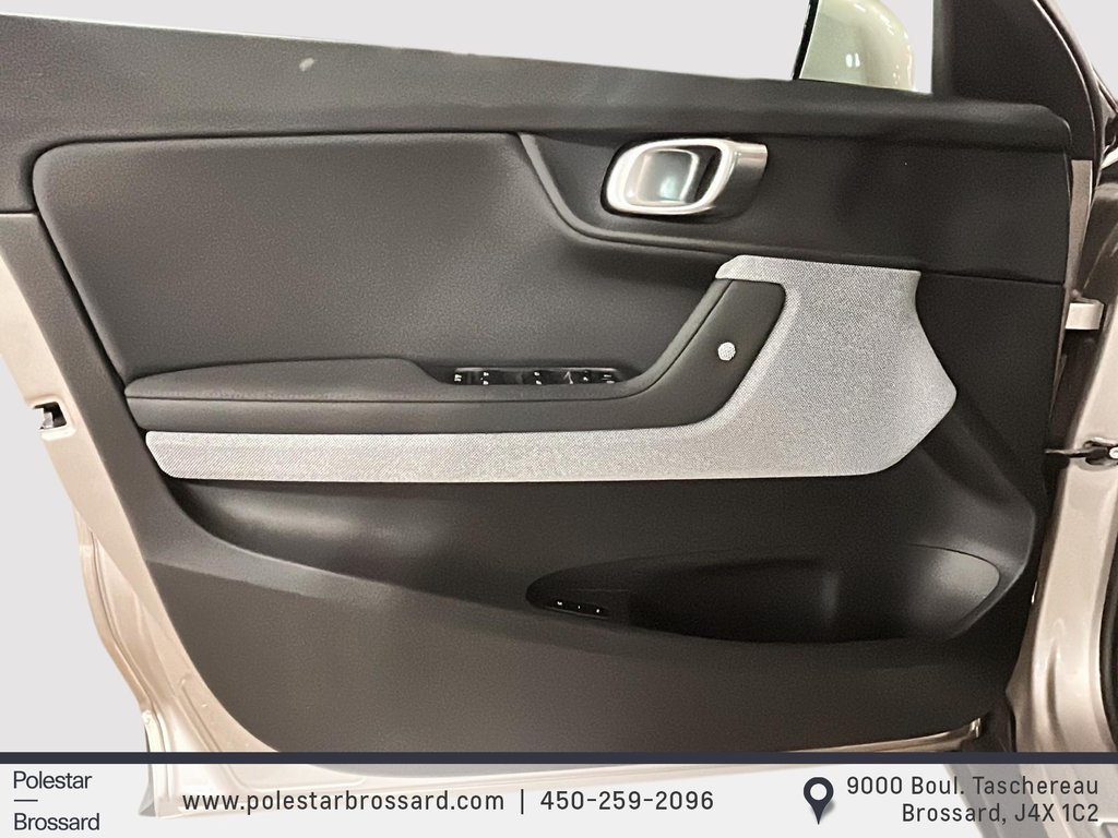 Polestar 2 Plus 2024 à Brossard, Québec - 11 - w1024h768px