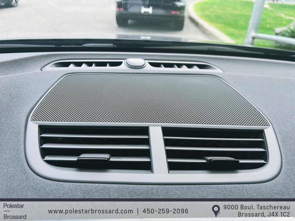 Polestar 2 BASE 2024 à Laval, Québec - 8 - w1024h768px