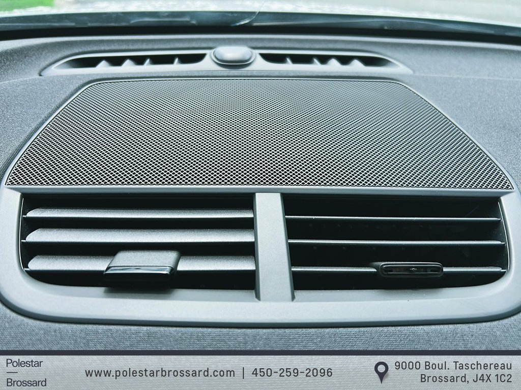 Polestar 2 BASE 2024 à Laval, Québec - 8 - w1024h768px