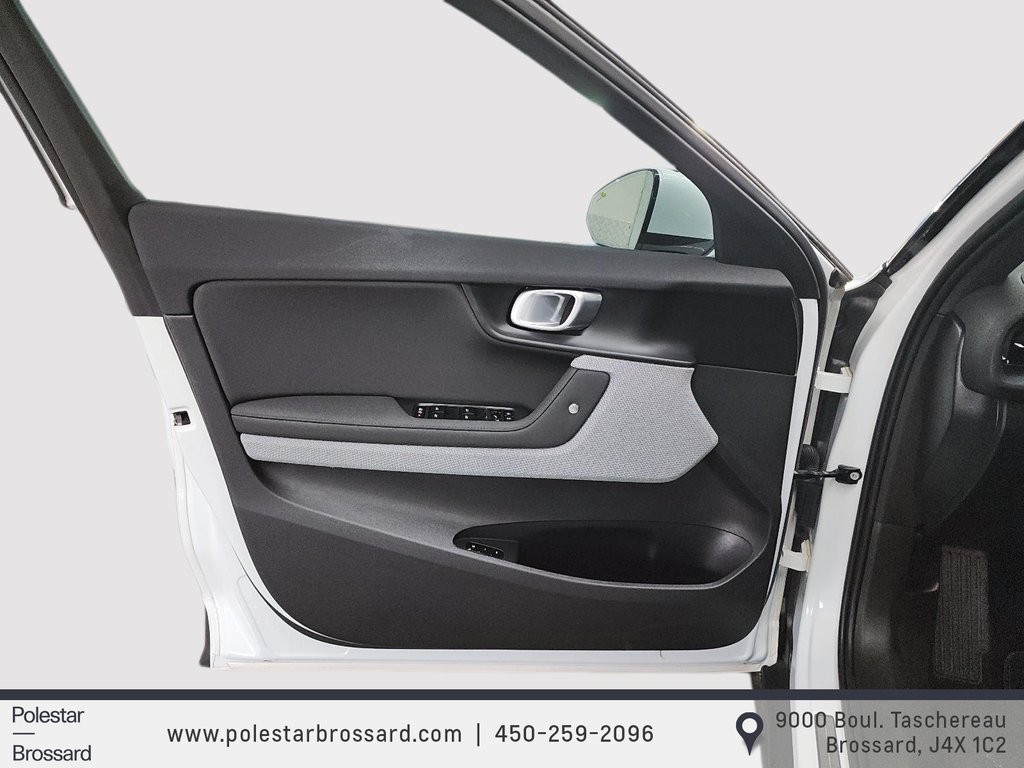 2024 Polestar 2 Plus in Laval, Quebec - 11 - w1024h768px