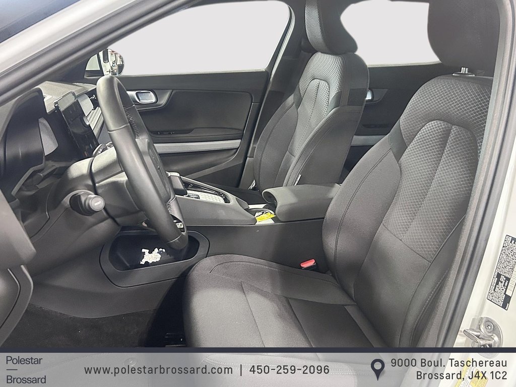 2025 Polestar 2 BASE in Brossard, Quebec - 10 - w1024h768px