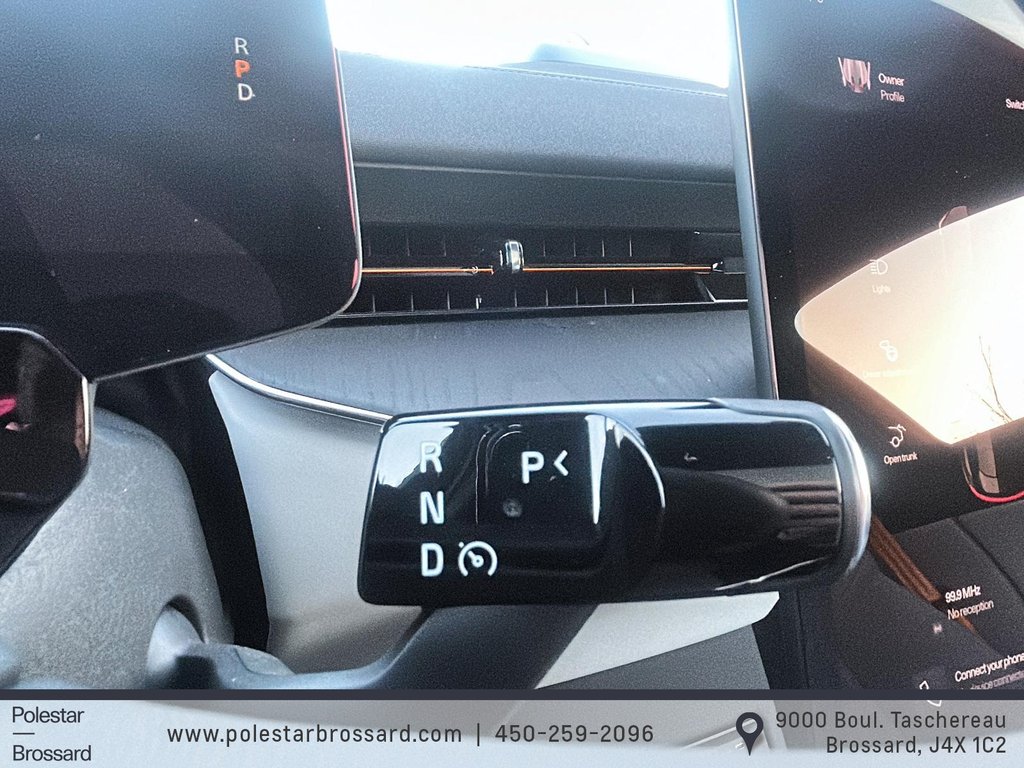 Polestar 3 PERFORMANCE 2025 à Brossard, Québec - 14 - w1024h768px