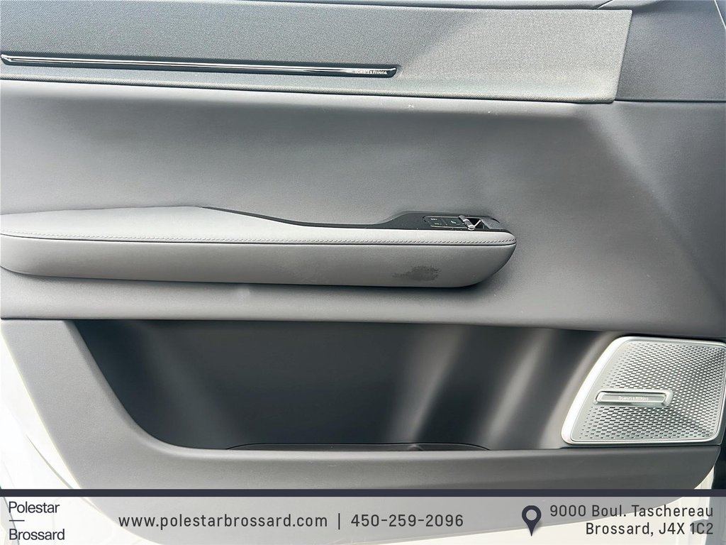 Polestar 3 BASE 2025 à Brossard, Québec - 11 - w1024h768px