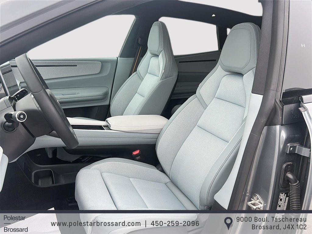 Polestar 4 BASE 2025 à Brossard, Québec - 9 - w1024h768px