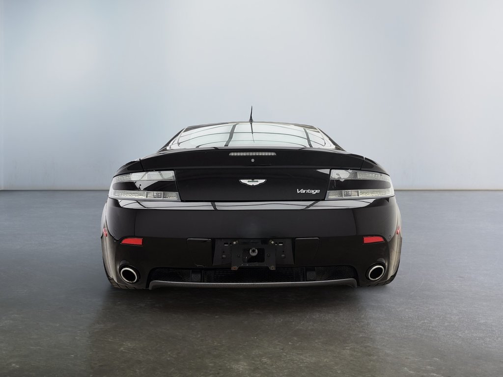 Aston Martin Vantage Manual Black Cherry metallic 2006 à Laval, Québec - 4 - w1024h768px