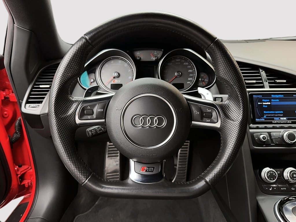 2015  R8 Automatique V8 in Laval, Quebec - 15 - w1024h768px