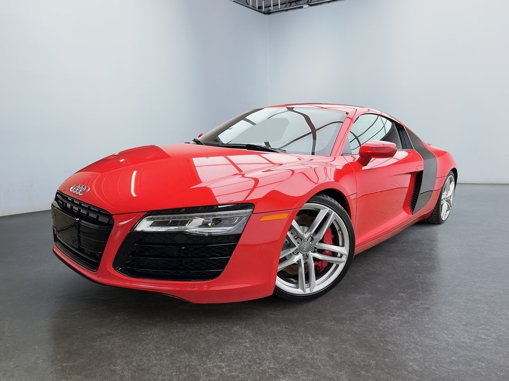 R8 Automatique V8 2015 à Laval, Québec - 1 - w1024h768px