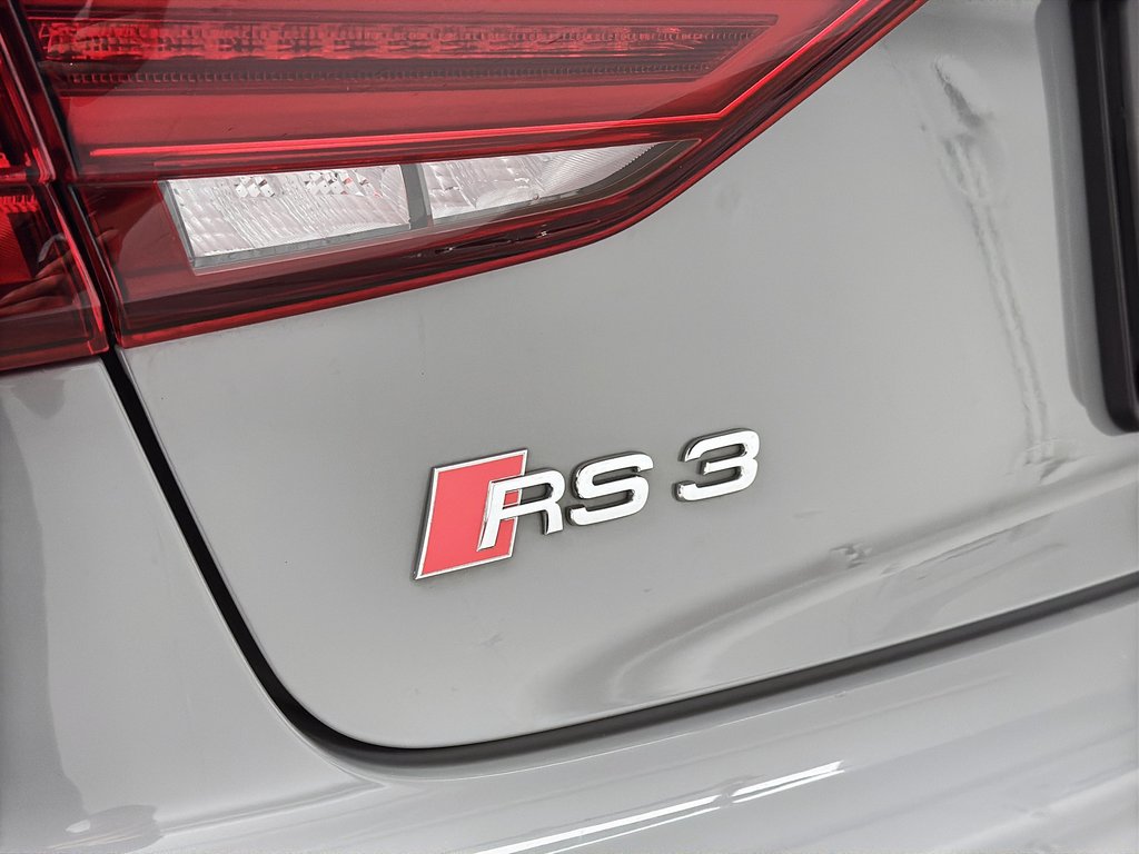 2018 Audi RS 3 Sedan 2.5 TFSI quattro S tronic in Laval, Quebec - 8 - w1024h768px