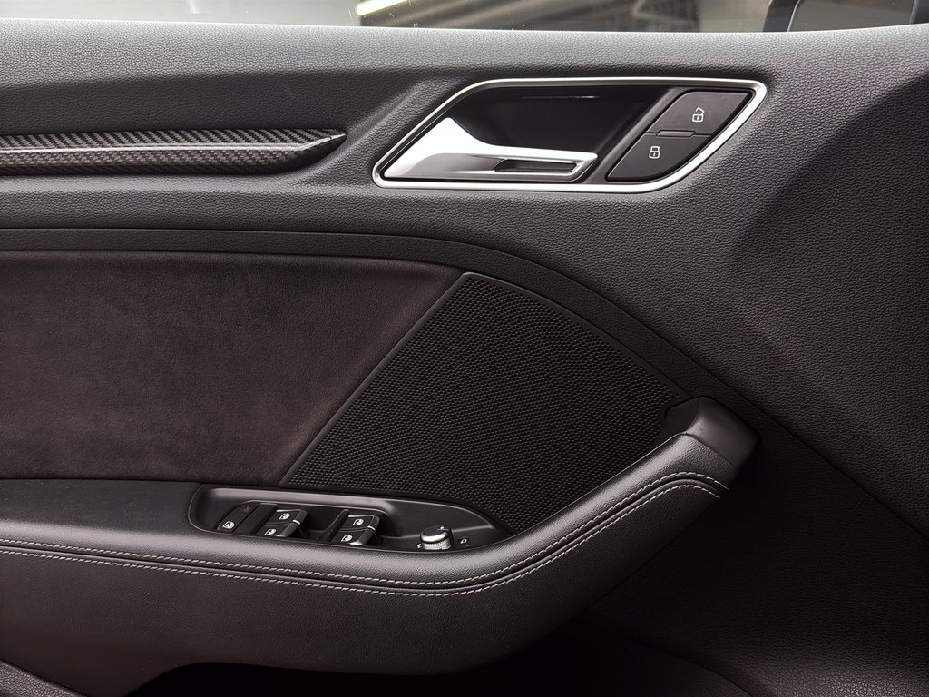 2018 Audi RS 3 Sedan 2.5 TFSI quattro S tronic in Laval, Quebec - 23 - w1024h768px