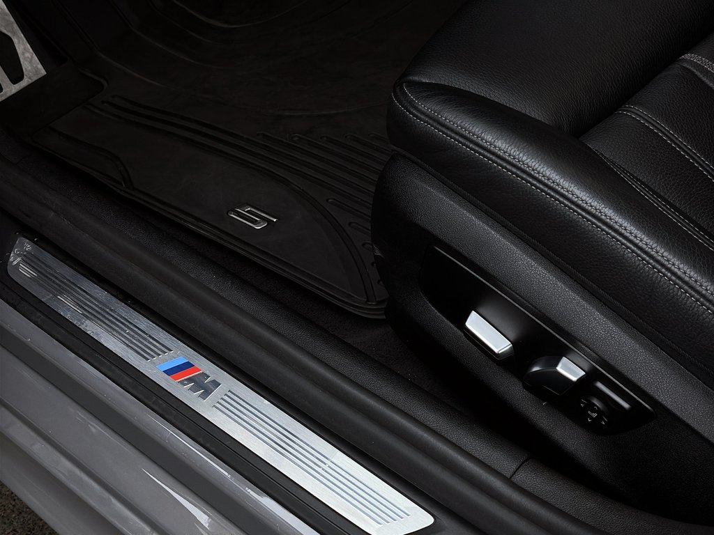 BMW 5 Series 540i xDrive Sedan 2022 à Laval, Québec - 24 - w1024h768px