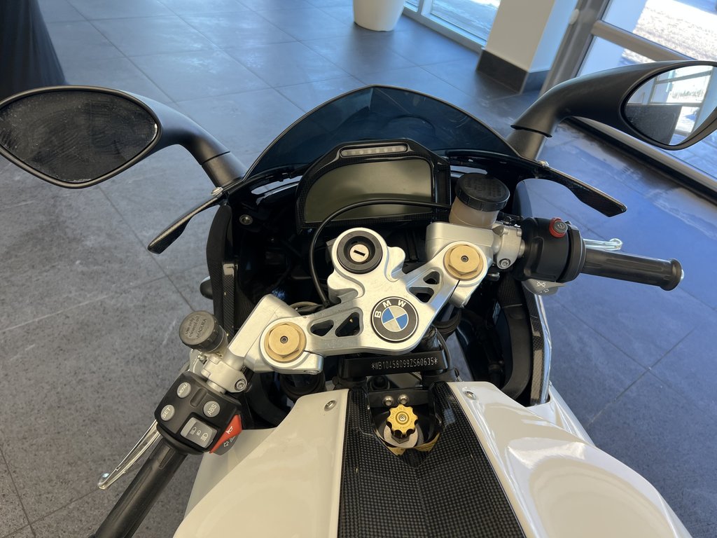 2009 BMW HP2 Sport BMW HP2 Sport in Laval, Quebec - 7 - w1024h768px