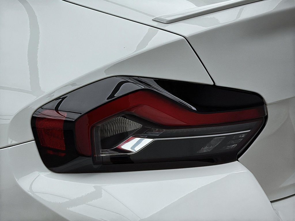 2024 BMW M2 Coupe Manual in Laval, Quebec - 10 - w1024h768px