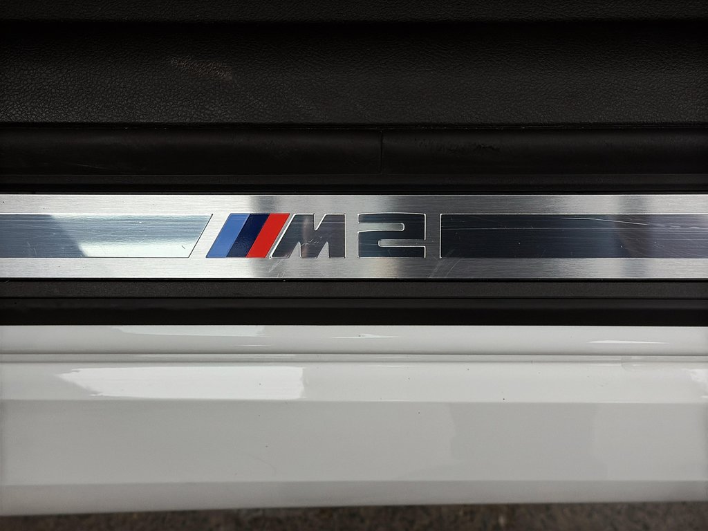 2024 BMW M2 Coupe Manual in Laval, Quebec - 25 - w1024h768px