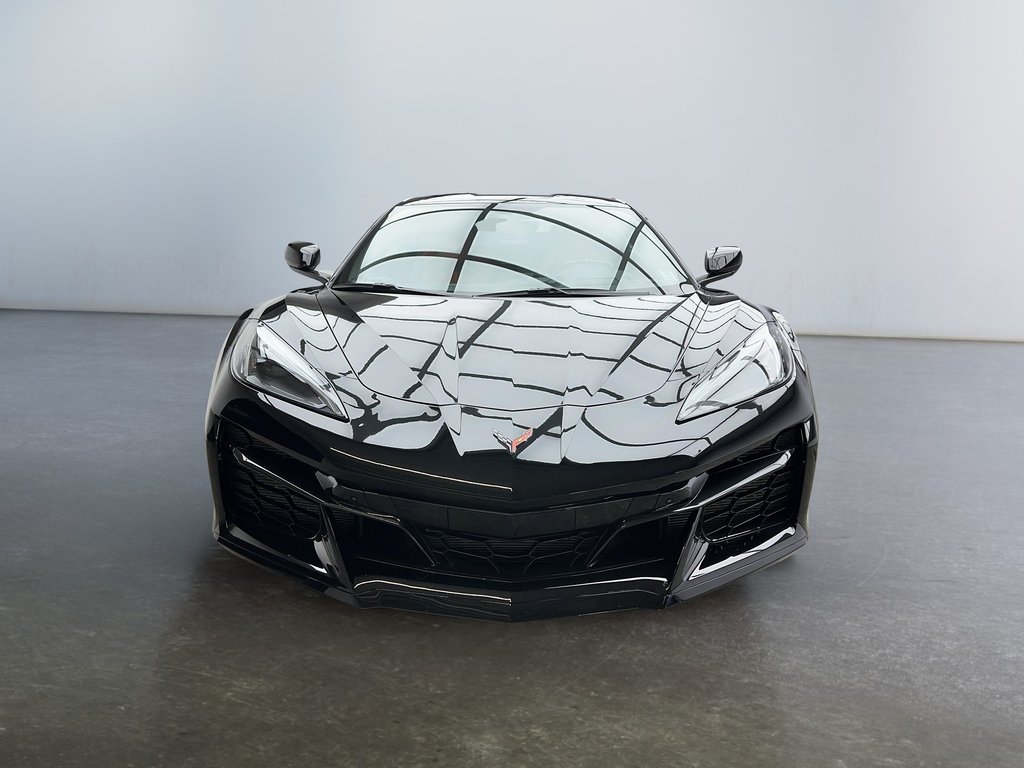 2023 Chevrolet Corvette Z06 ** 3LZ ** in Laval, Quebec - 6 - w1024h768px