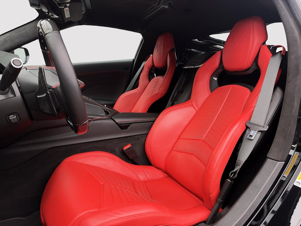 2023 Chevrolet Corvette Z06 ** 3LZ ** in Laval, Quebec - 14 - w1024h768px