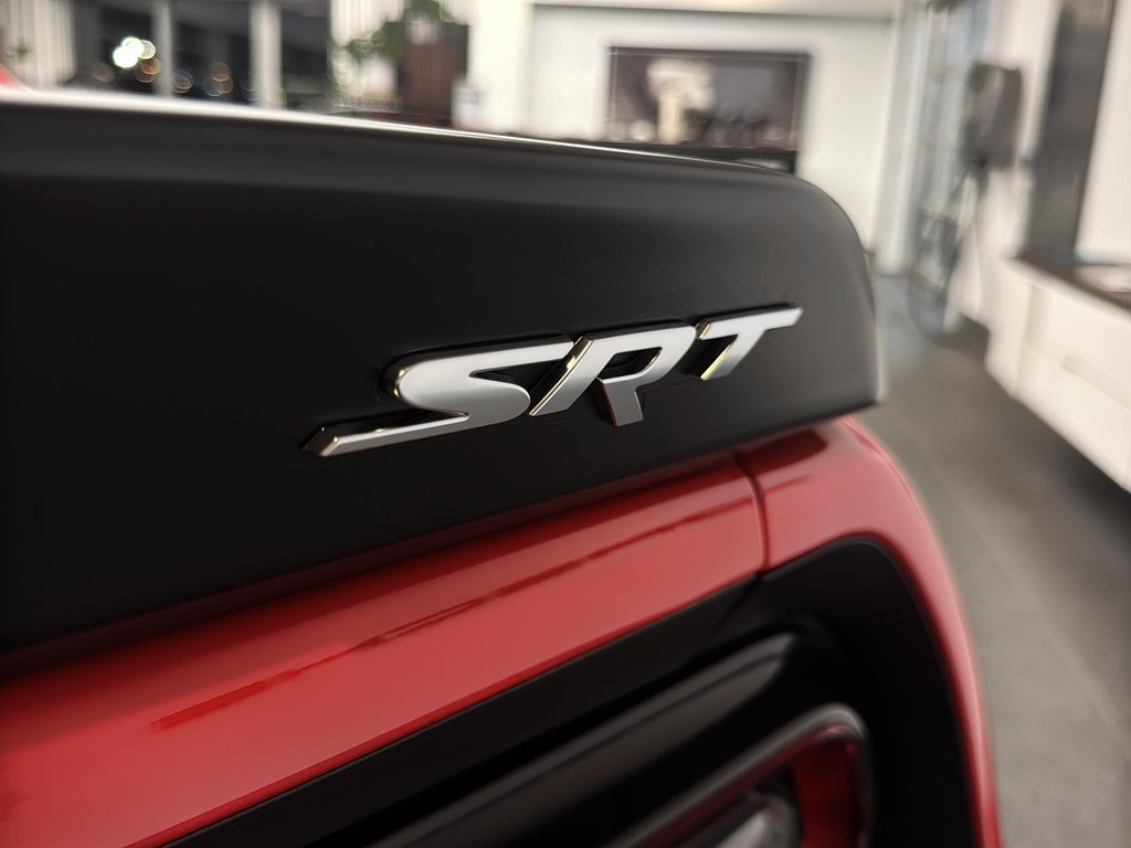 2018 Dodge Challenger SRT DEMON W/HellCrate in Laval, Quebec - 8 - w1024h768px